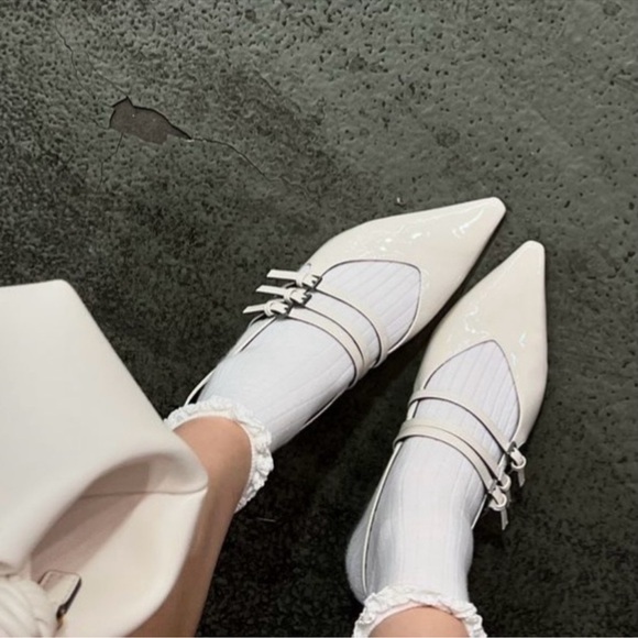 ZARA SLINGBACK STRAPPY FAUX LEATHER KITTEN HEELS - Picture 4 of 12